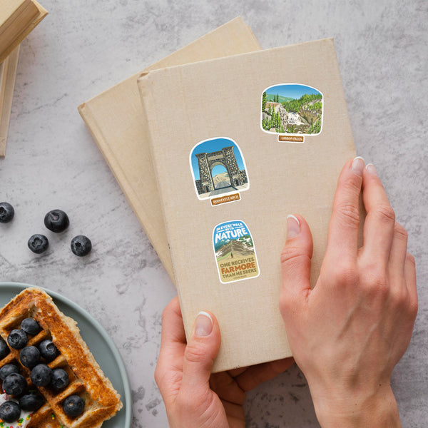 Yellowstone National Park Stickers (28pcs)
