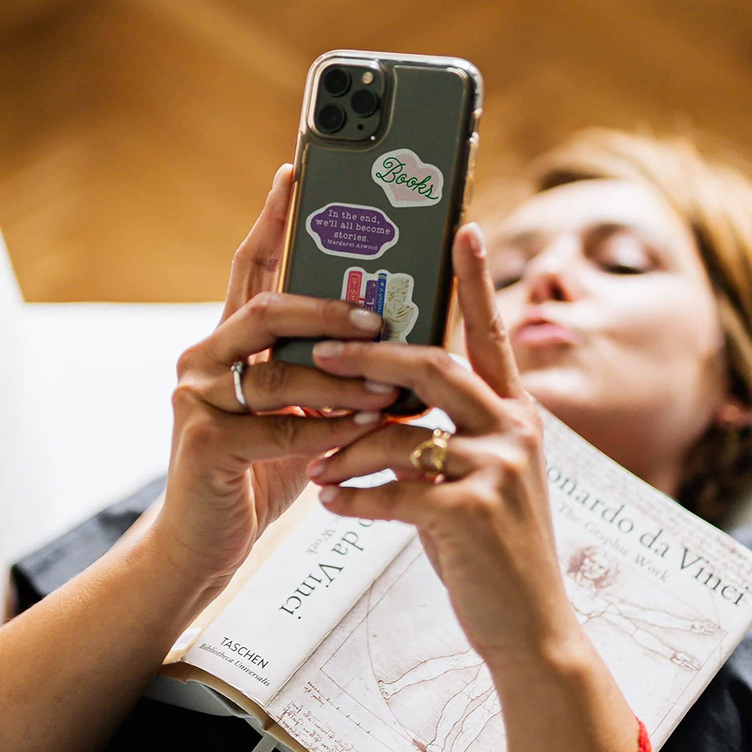 Cozy Book Lover Stickers (30 Pieces)